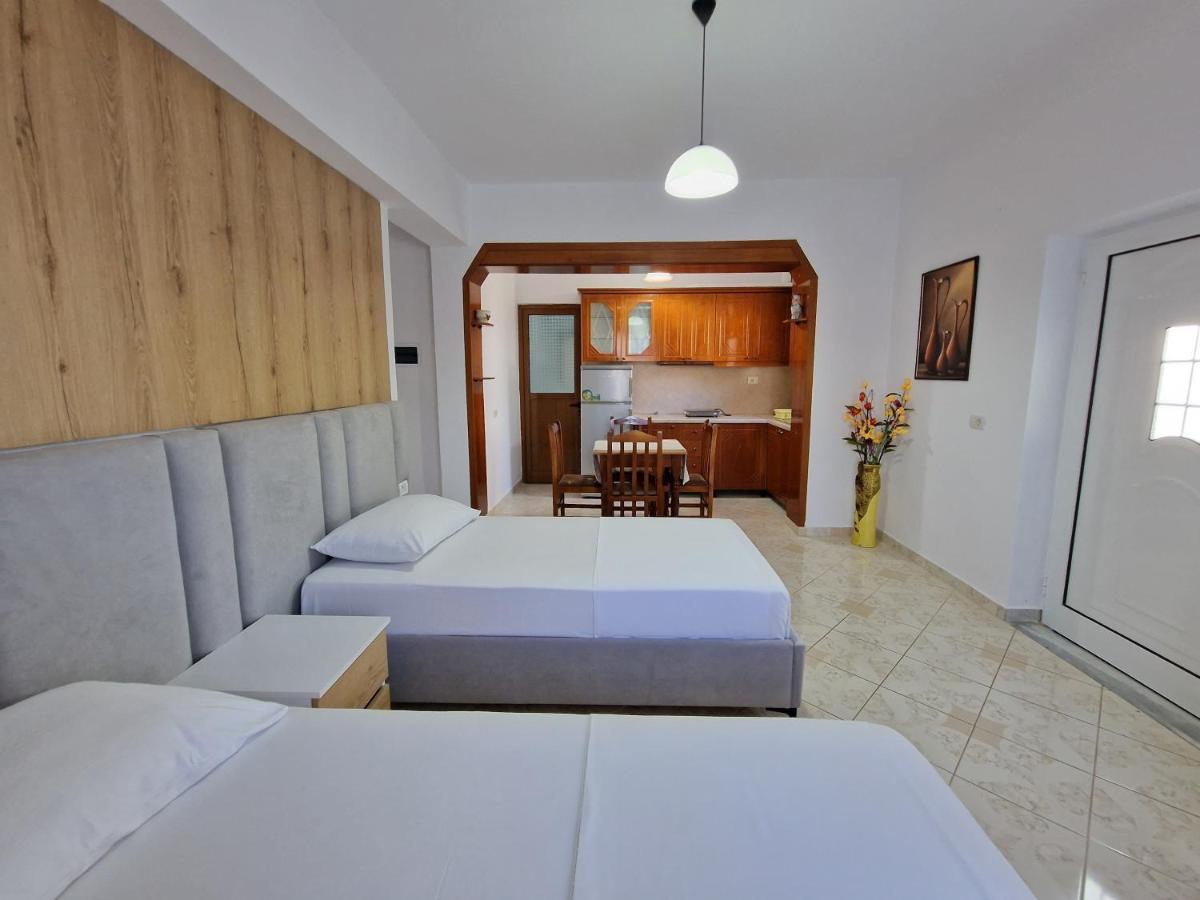 Vila Anxhelo Ksamil Exterior foto